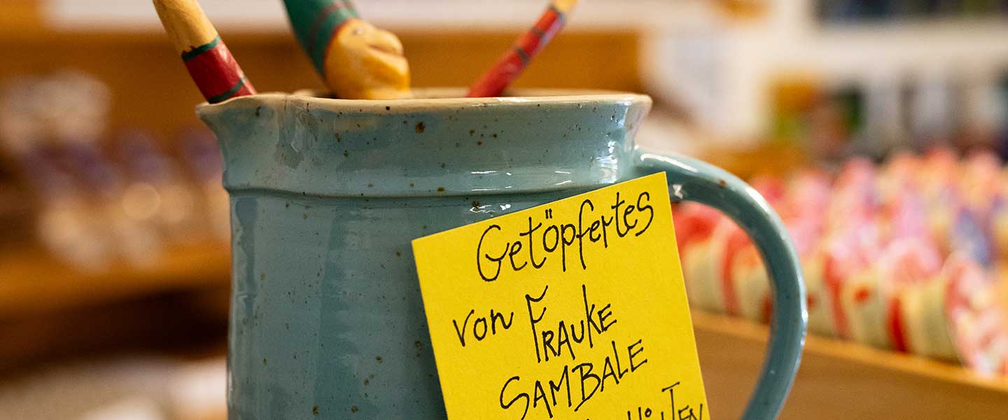Getöpfertes Fraike Sambale - im Naturkost Neue Wege - Ahnatal Weimar